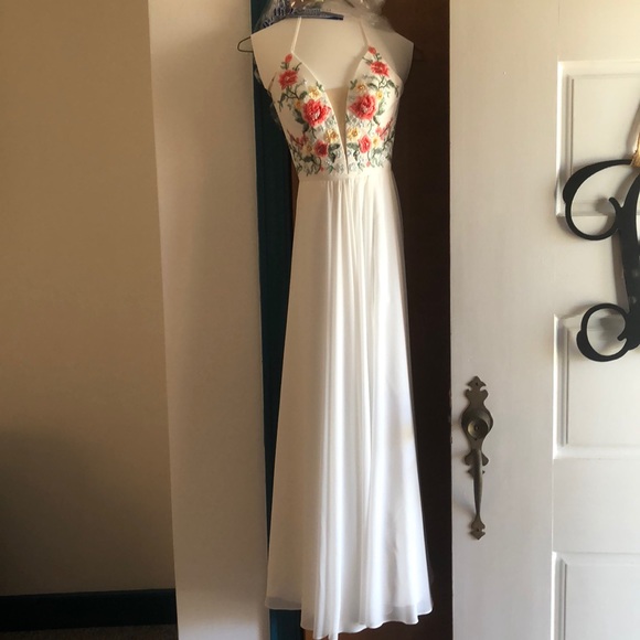 Faviana Prom Dress - Picture 2 of 8